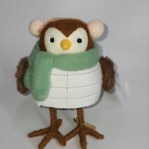 Target Feathery Friends Wafer 2023 Bird